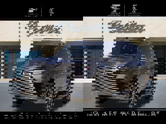 Used 2025 Lexus LX 600 4WD w/ Accessory Package (2T) image 3