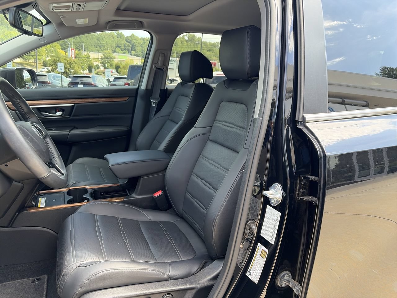Used 2021 Honda CR-V Touring image 14