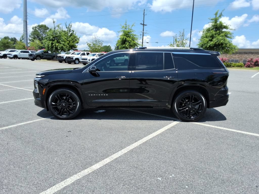 Certified 2025 Chevrolet Traverse High Country FWD image 8