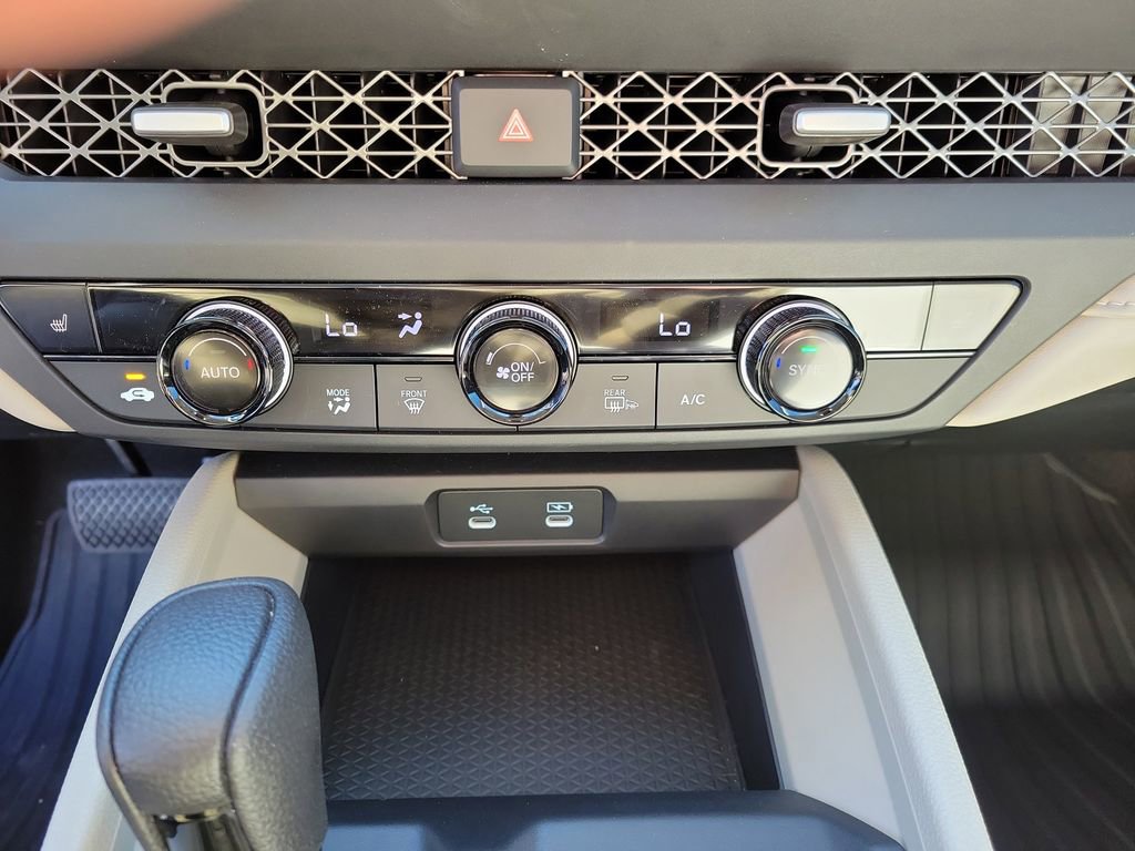 Certified 2025 Honda Accord SE image 32