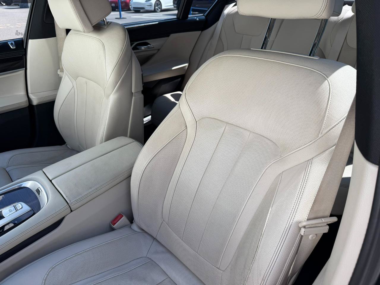 Used 2017 BMW 740i RWD image 24