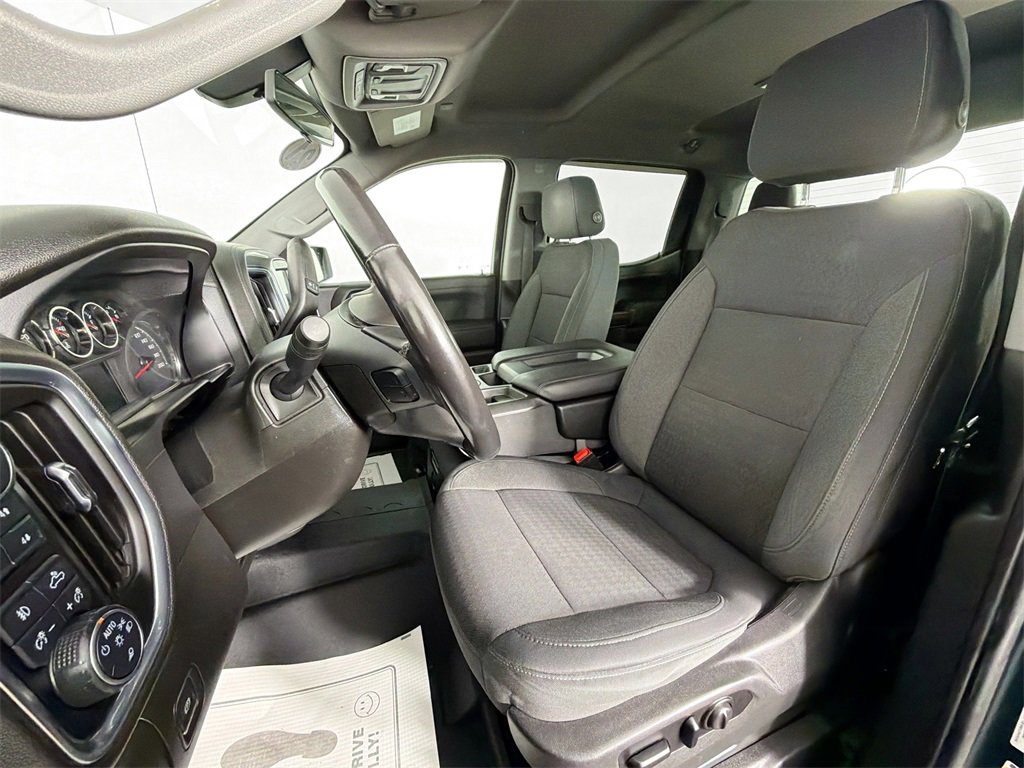 Used 2021 Chevrolet Silverado 1500 RST image 19