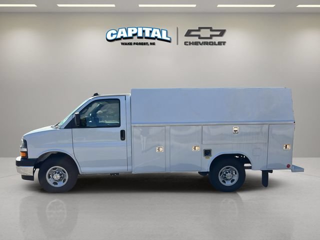 New 2025 Chevrolet Express 3500 w/ Power Convenience Package RWD image 10