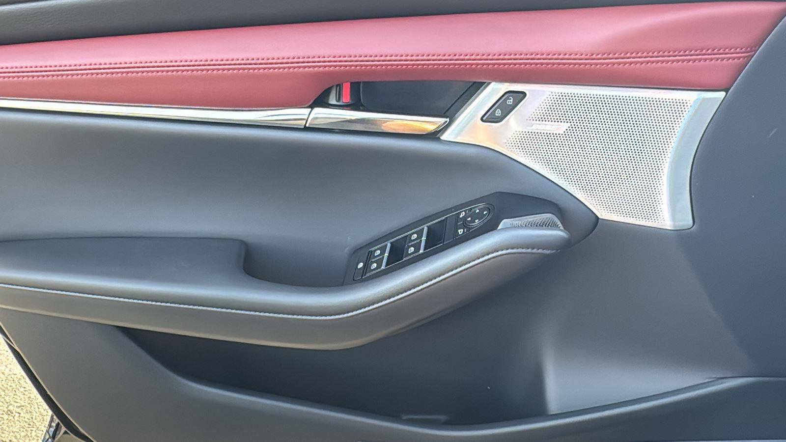 New 2026 MAZDA MAZDA3 2.5 S Hatchback w/ Premium Pkg image 8