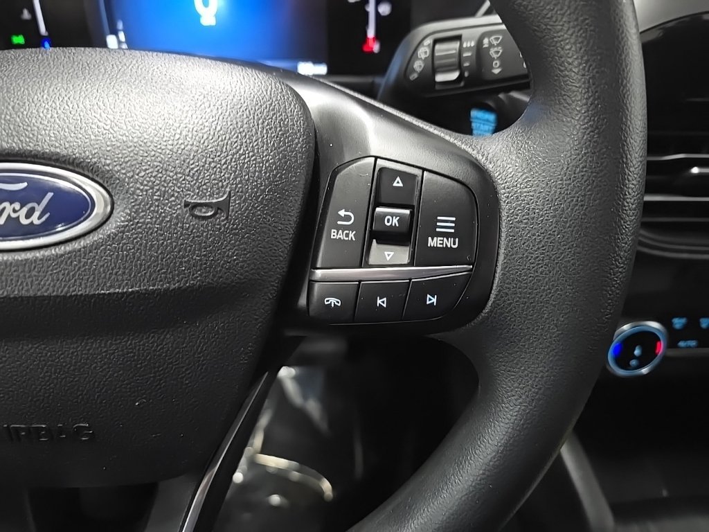 Certified 2025 Ford Escape Active AWD/4WD image 21
