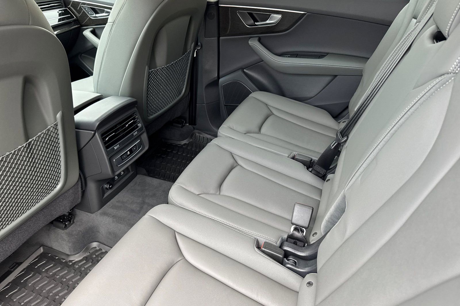 New 2025 Audi Q7 2.0T Premium Plus AWD/4WD image 11