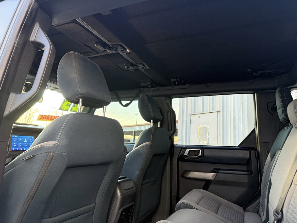 Used 2023 Ford Bronco Outer Banks image 47