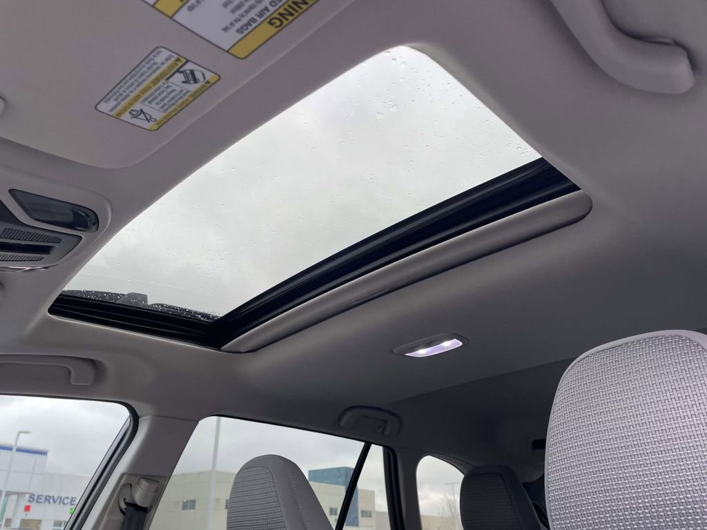 Used 2025 Subaru Outback Premium w/ Popular Package #1 image 9