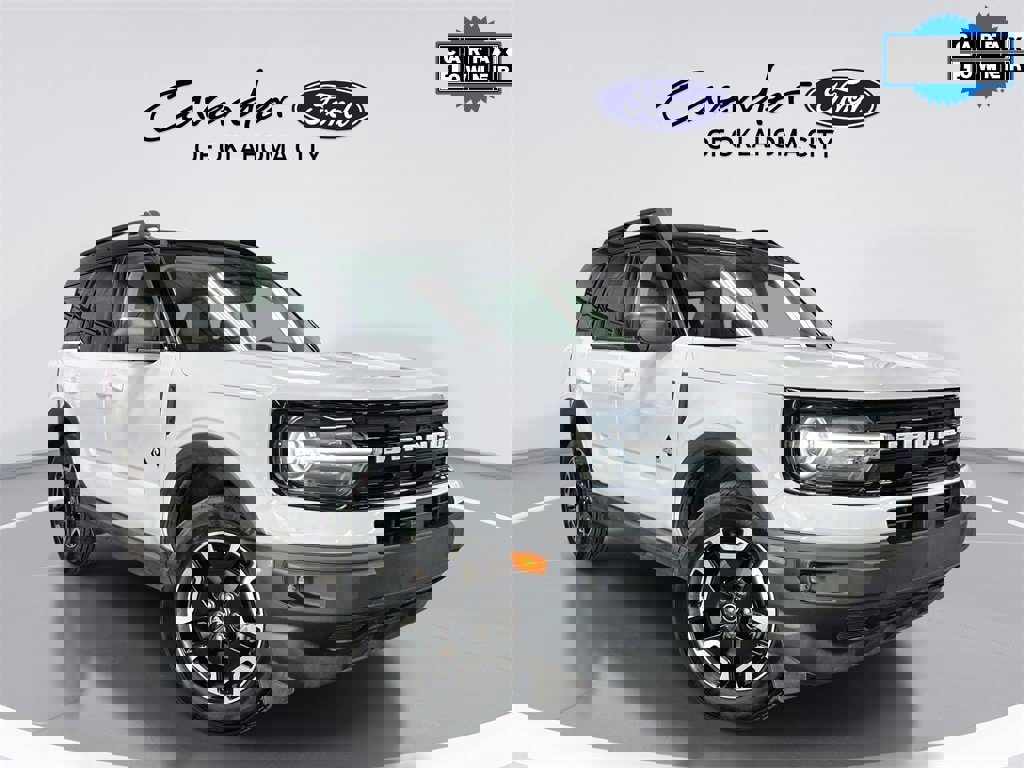 Used 2022 Ford Bronco Sport Outer Banks image 1