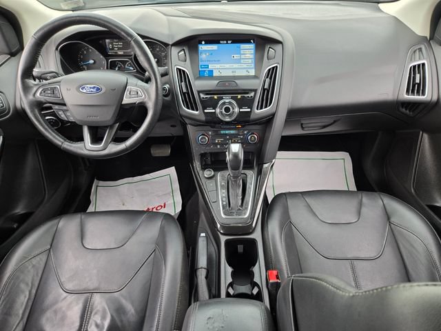 Used 2017 Ford Focus Titanium FWD image 15