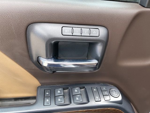 Used 2018 GMC Sierra 3500 Denali w/ Duramax Plus Package AWD/4WD image 15