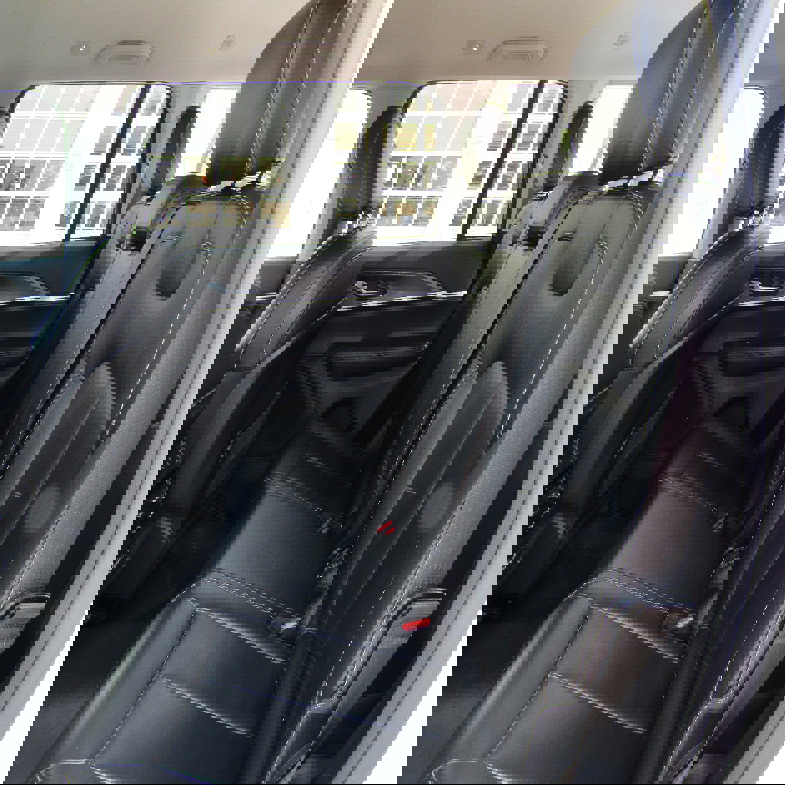 Used 2023 Jeep Grand Cherokee Limited image 10