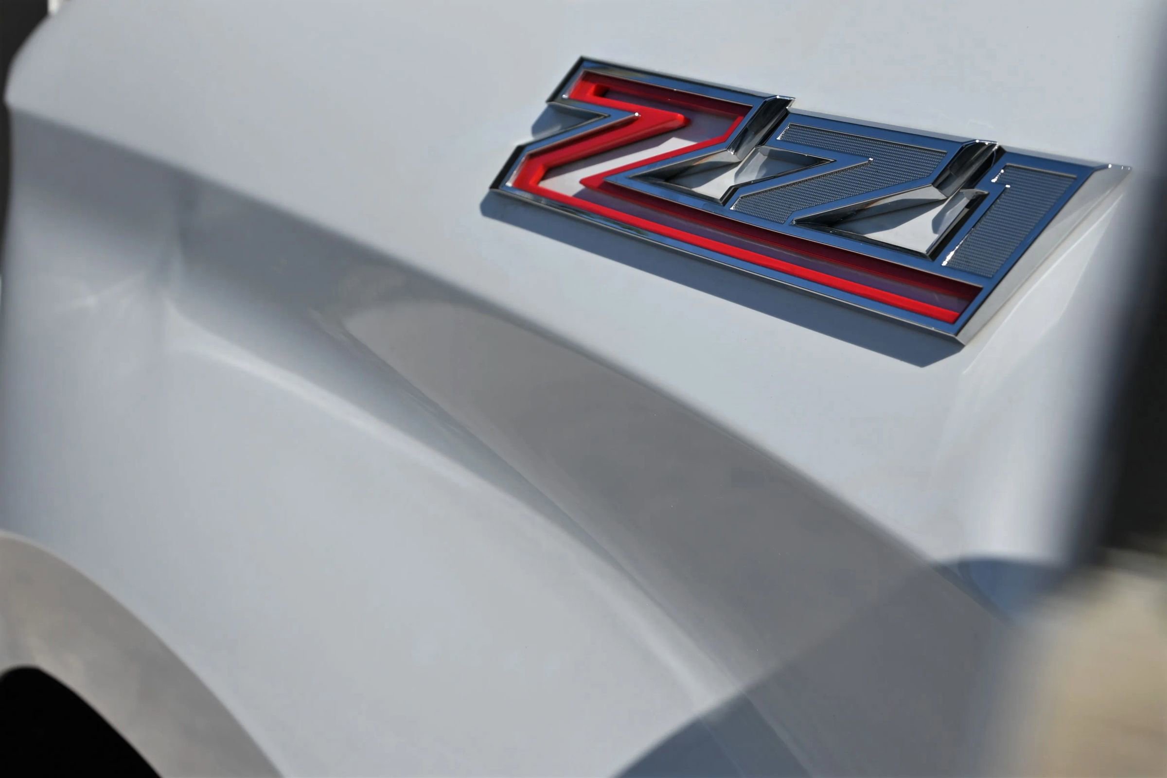 Used 2024 Chevrolet Silverado 1500 LT w/ Z71 Off-Road Package image 8
