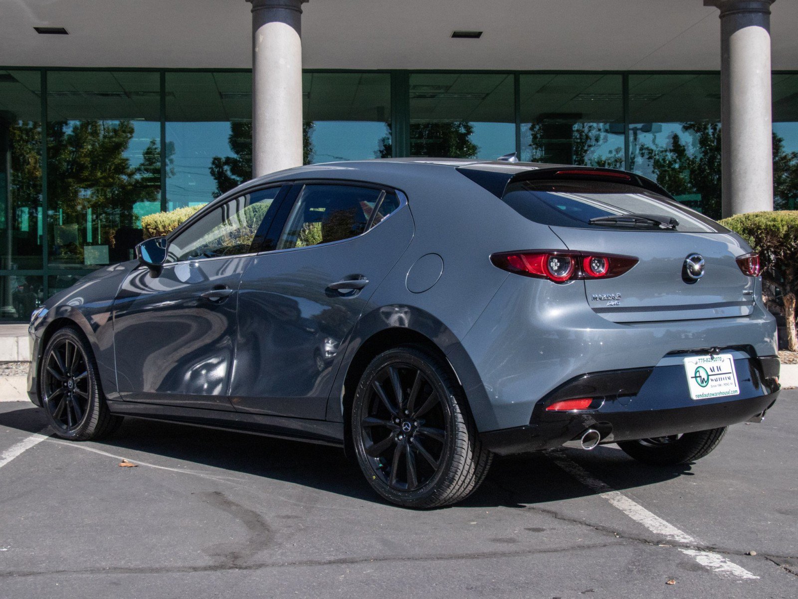 Used 2019 MAZDA MAZDA3 AWD Hatchback w/ Premium Pkg image 5