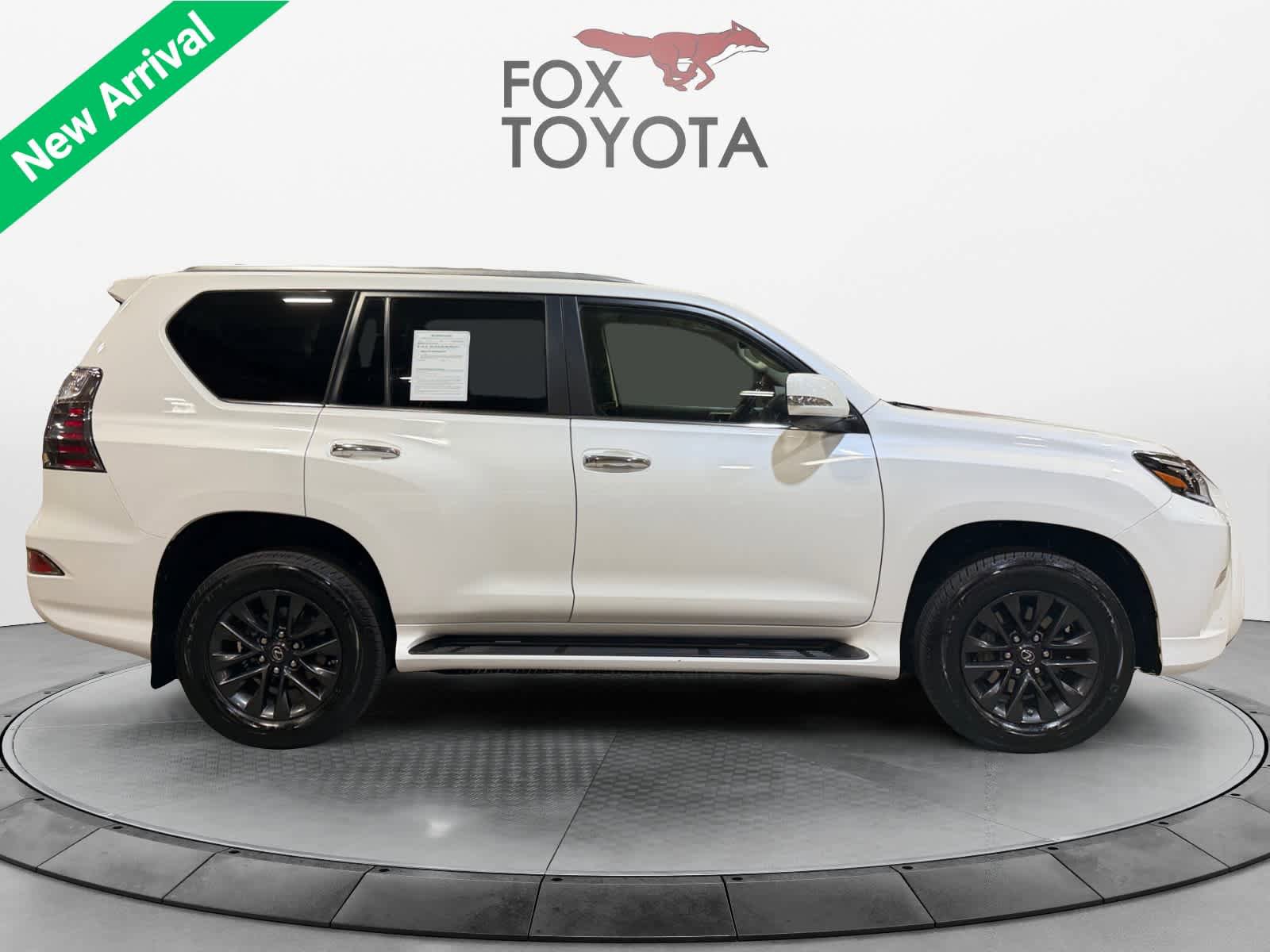 Used 2020 Lexus GX 460 Premium w/ Premium Package image 7