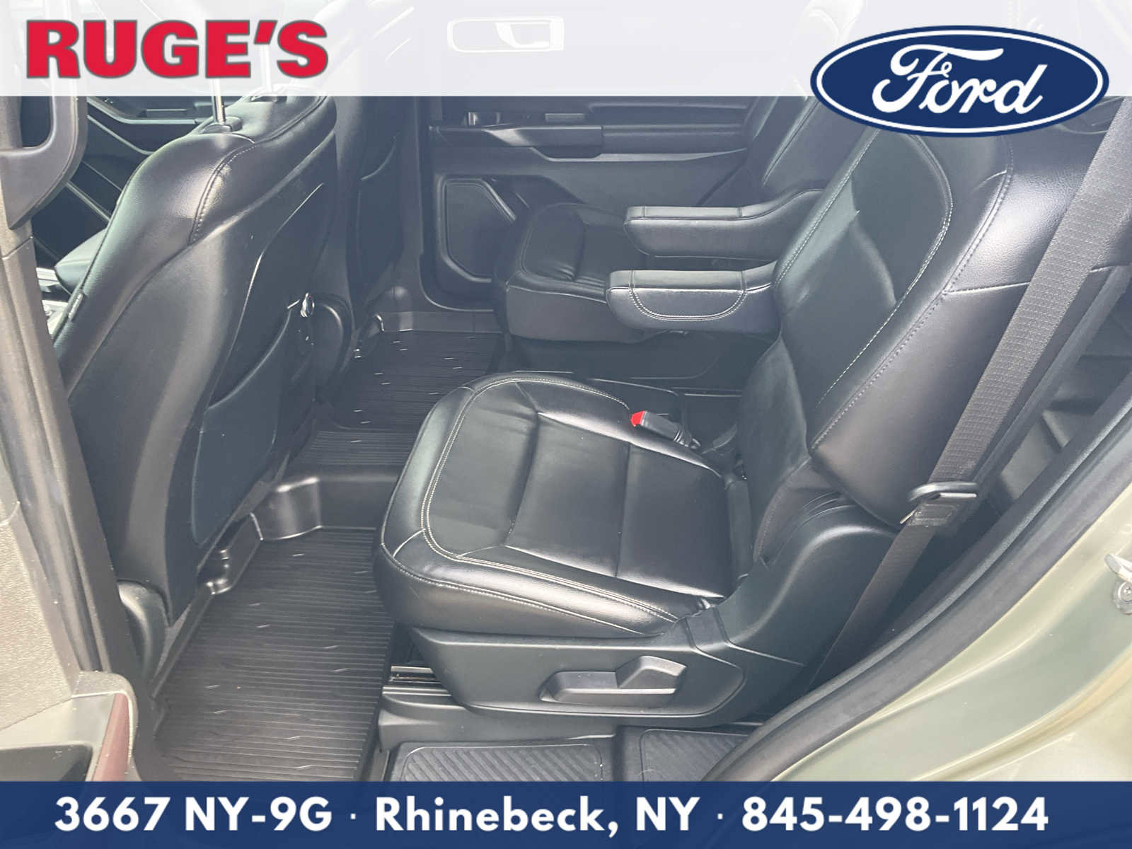 Used 2020 Ford Explorer XLT w/ Equipment Group 202A image 13