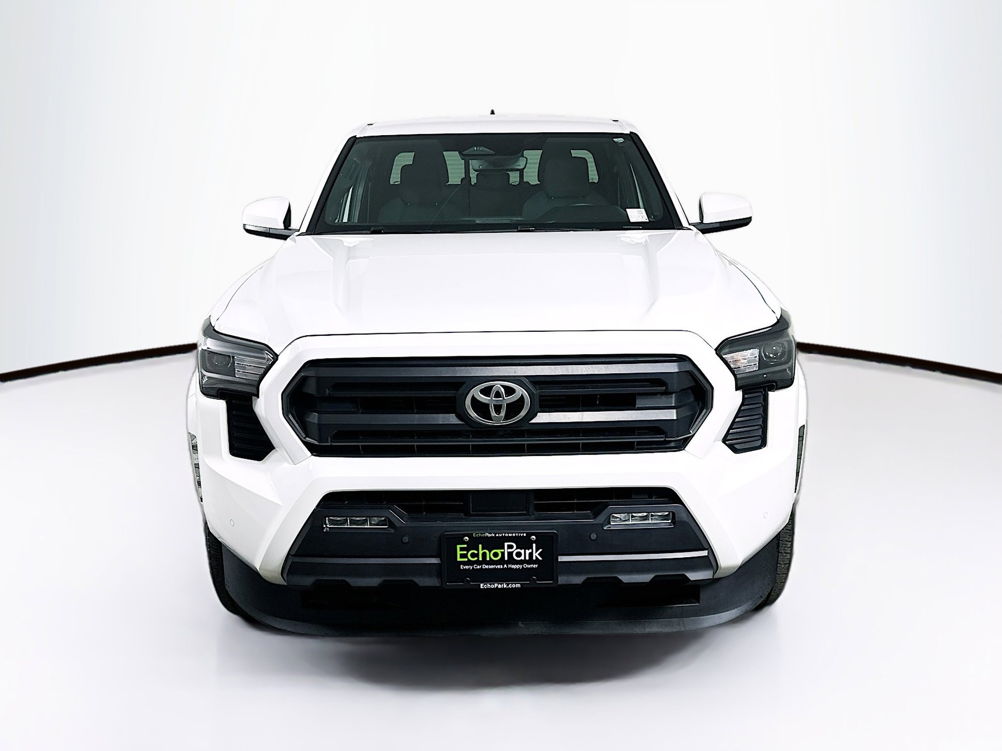 Used 2024 Toyota Tacoma SR5 image 2