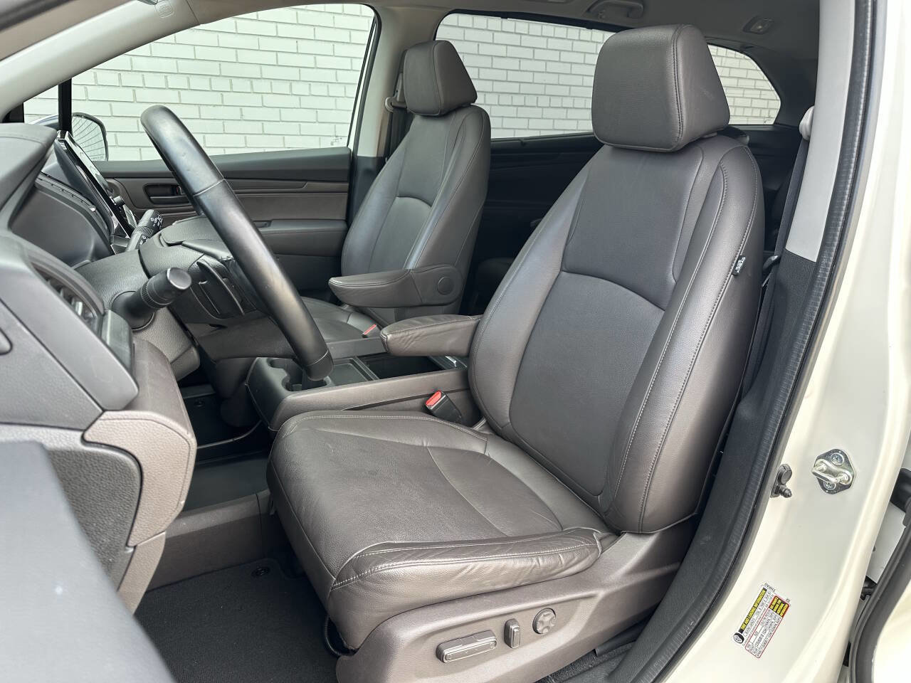 Used 2018 Honda Odyssey EX-L image 36