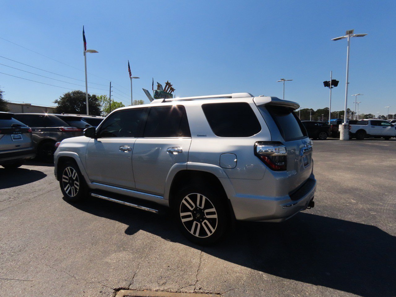 Used 2023 Toyota 4Runner Limited image 16