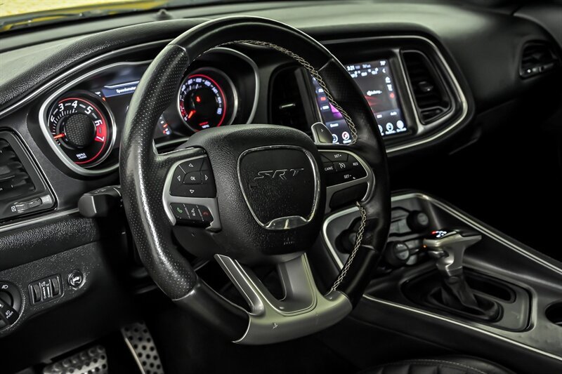 Used 2017 Dodge Challenger SRT RWD image 18