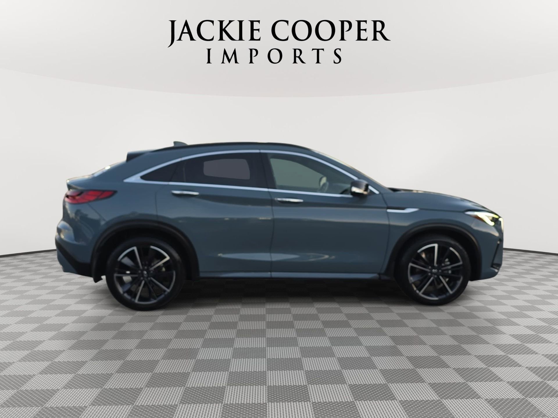 Used 2022 INFINITI QX55 Essential w/ Proassist Package AWD/4WD image 4