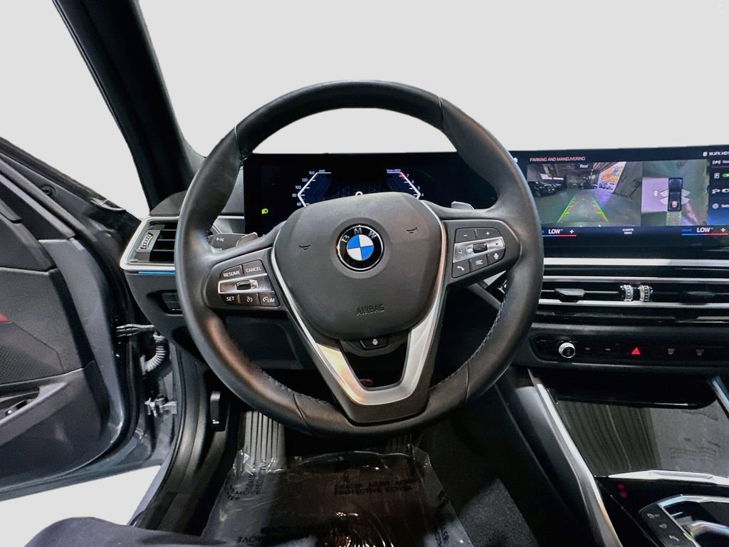 Used 2023 BMW 330i xDrive Sedan w/ Parking Assistance Package AWD/4WD image 11