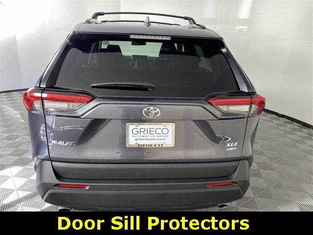 Used 2025 Toyota RAV4 XLE image 7