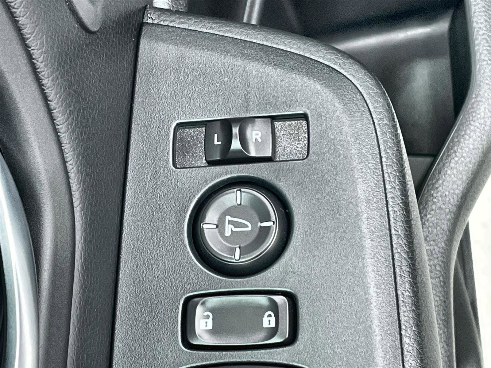 New 2025 Honda Pilot EX-L image 15