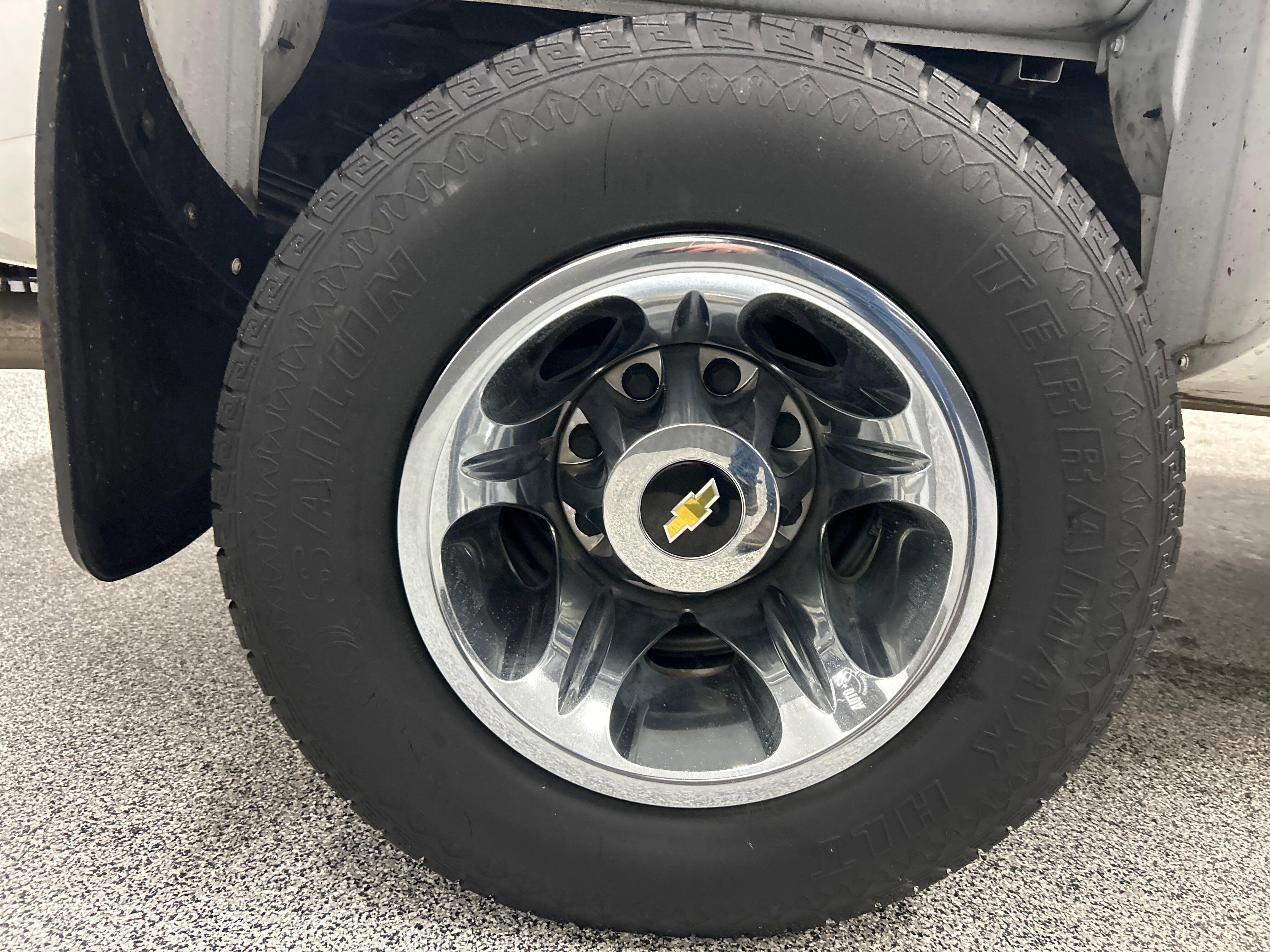 Used 2012 Chevrolet Silverado 3500 LT w/ Interior Plus Package image 7