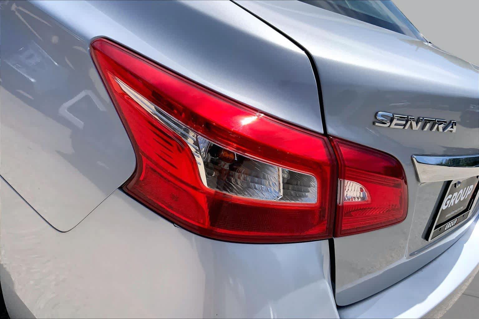 Used 2018 Nissan Sentra SV FWD image 26