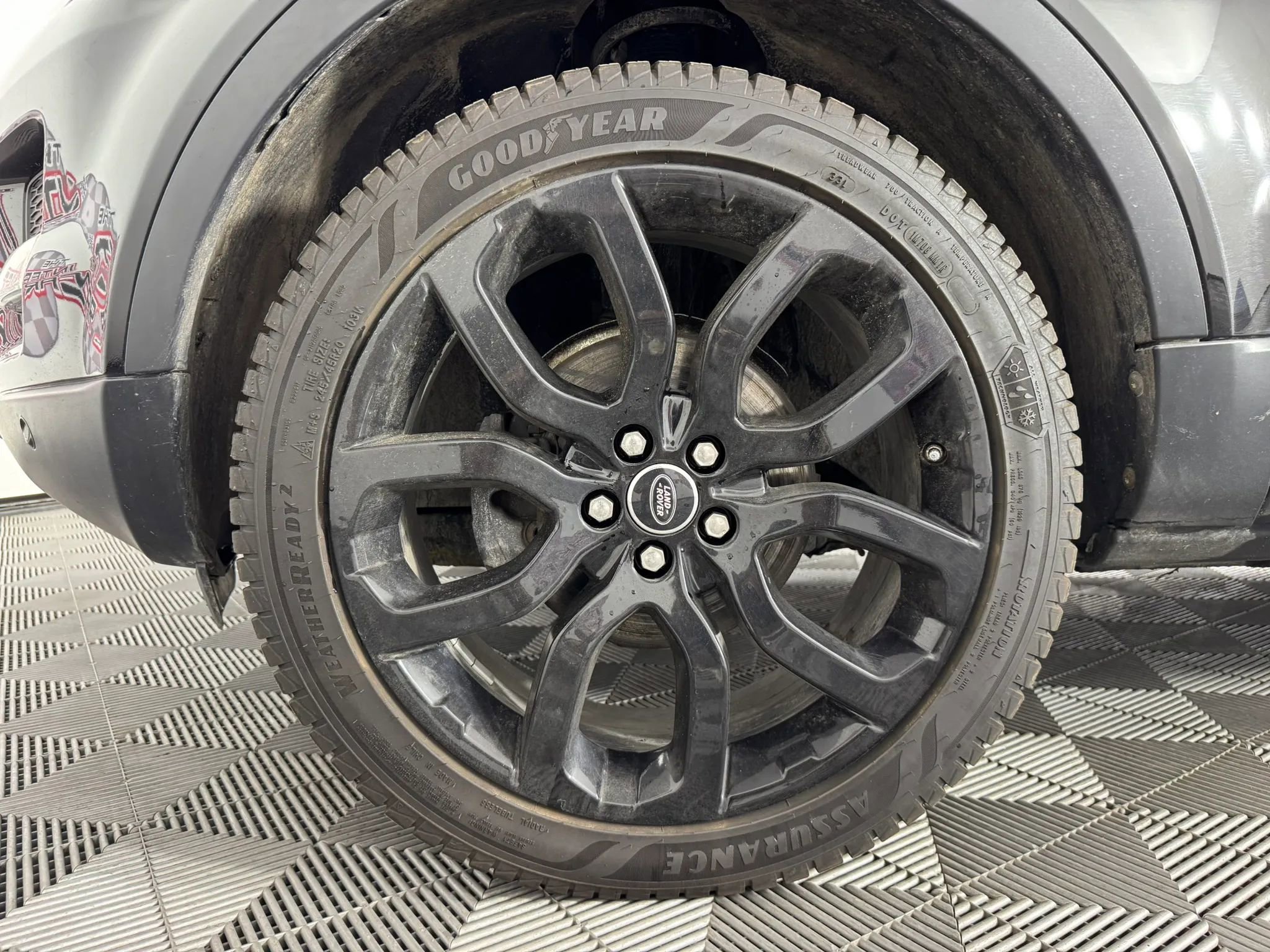 Used 2013 Land Rover Range Rover Evoque Prestige image 47