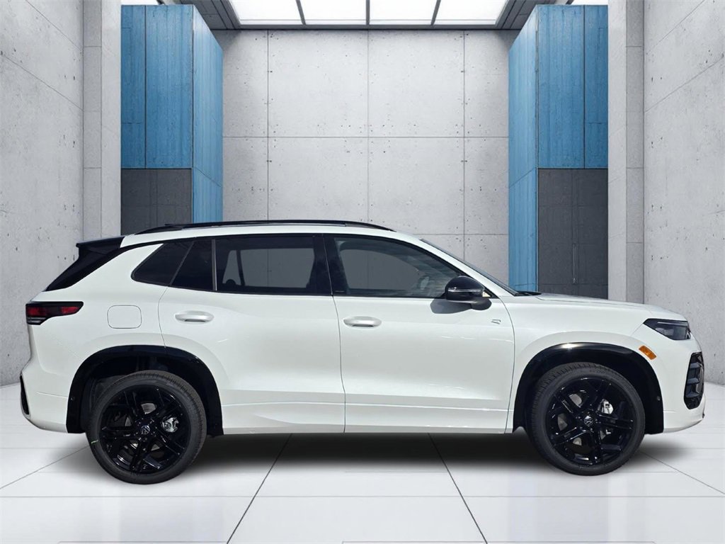 New 2026 Volkswagen Tiguan SE R-Line image 28