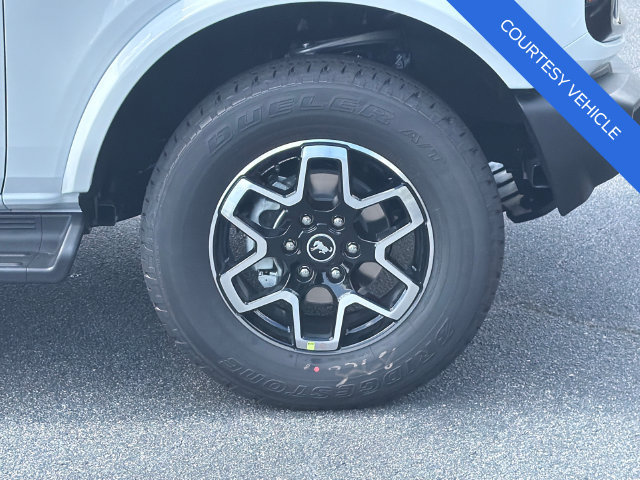 New 2026 Ford Bronco Outer Banks AWD/4WD image 12