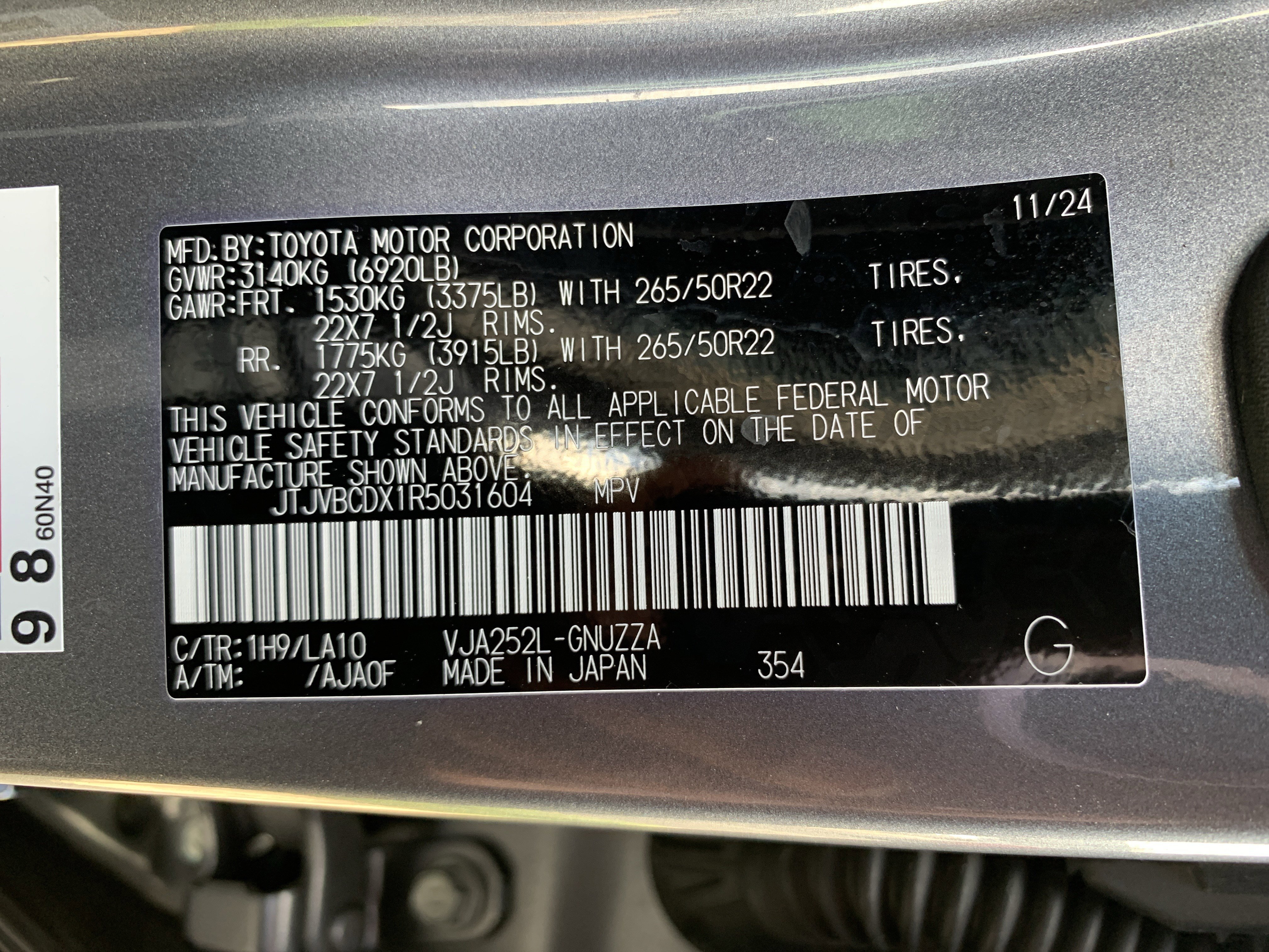 Used 2024 Lexus GX 550 w/ Accessory Package (2T) image 36