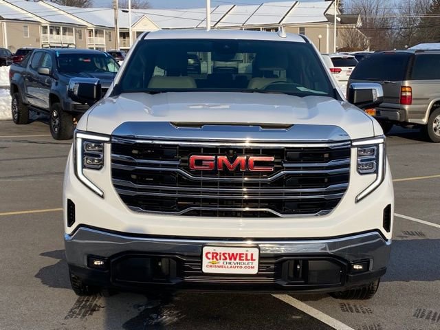 Used 2025 GMC Sierra 1500 SLT image 8