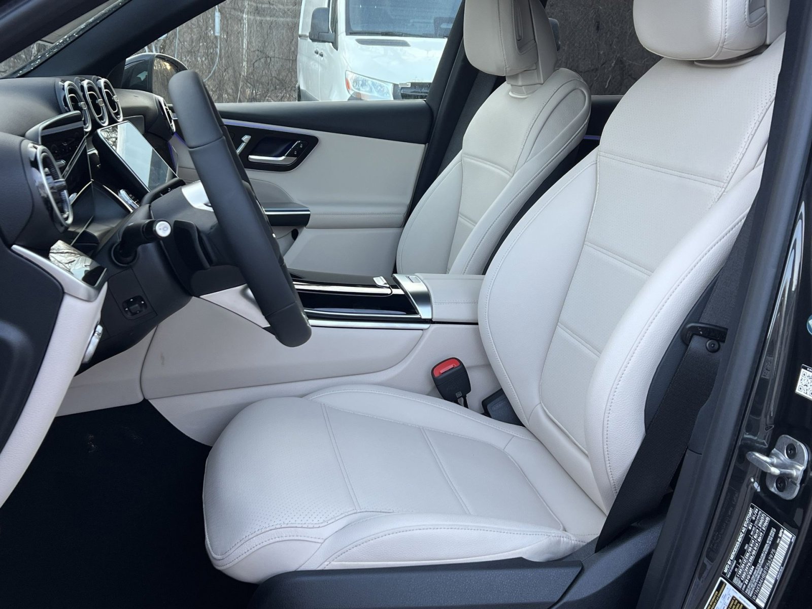 New 2026 Mercedes-Benz GLC 300 4MATIC image 11