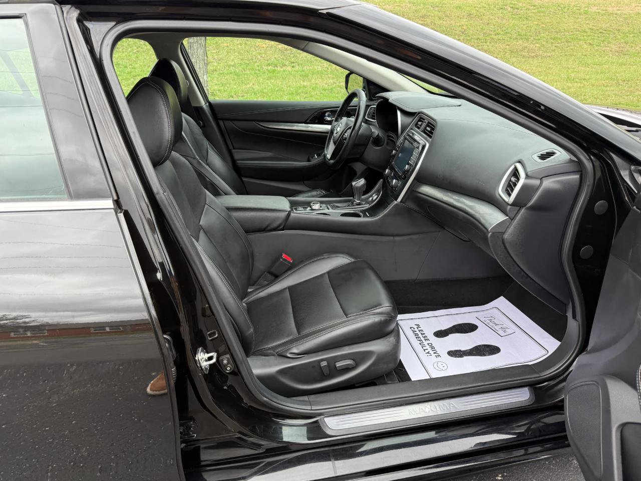 Used 2017 Nissan Maxima 3.5 SL image 24