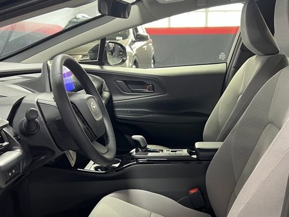 New 2026 Toyota Prius LE FWD image 13