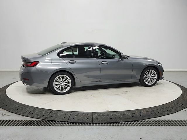 Used 2023 BMW 330i Sedan w/ Driving Assistance Package image 8