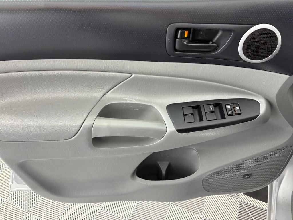 Used 2013 Toyota Tacoma 4x4 Double Cab w/ TRD Sport Pkg image 14