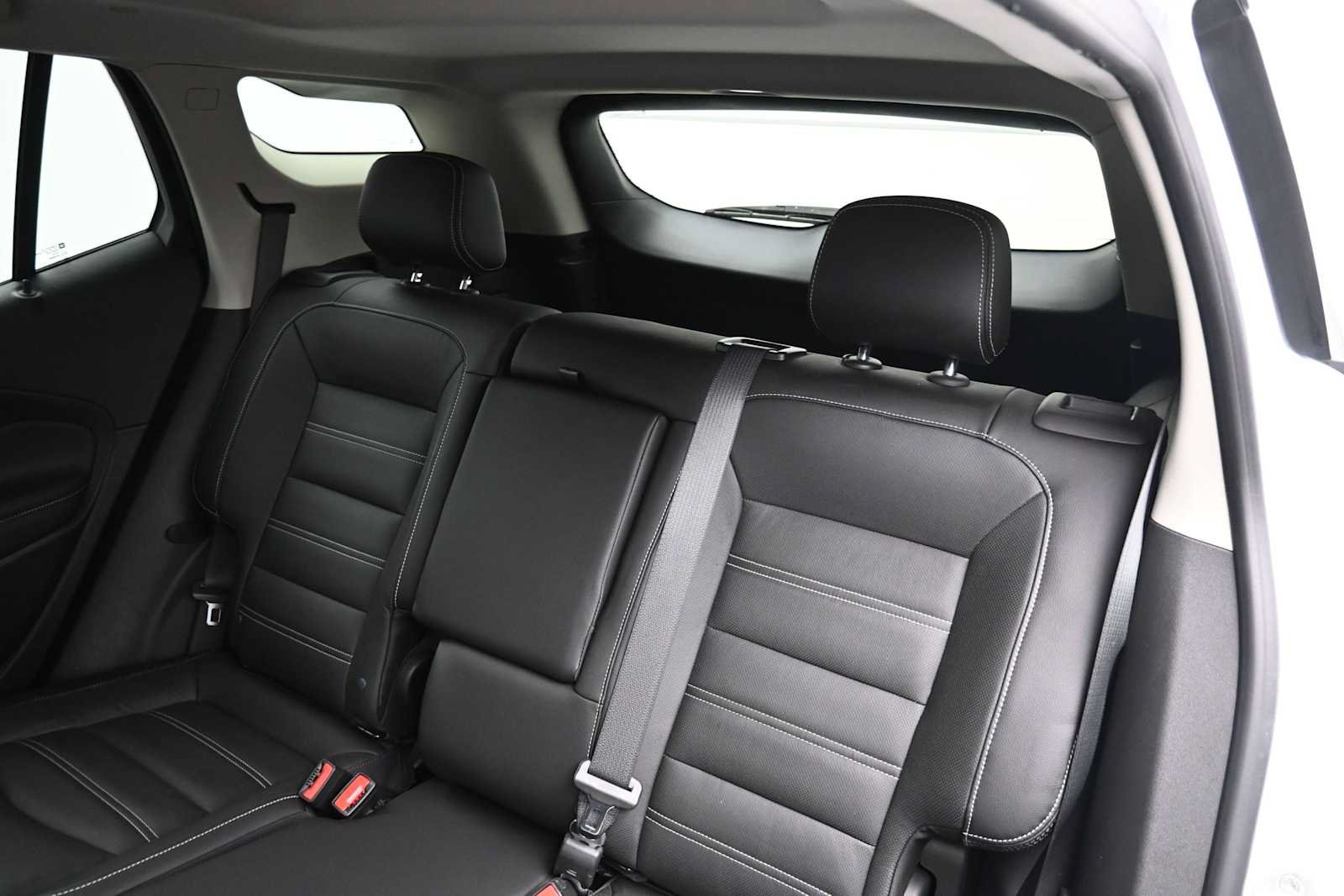 Used 2022 GMC Terrain Denali w/ Denali Premium Package AWD/4WD image 13