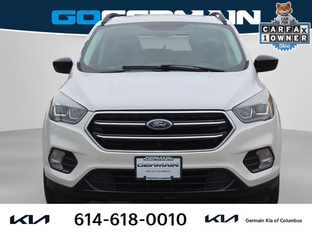 Used 2017 Ford Escape SE w/ Equipment Group 201A AWD/4WD image 2