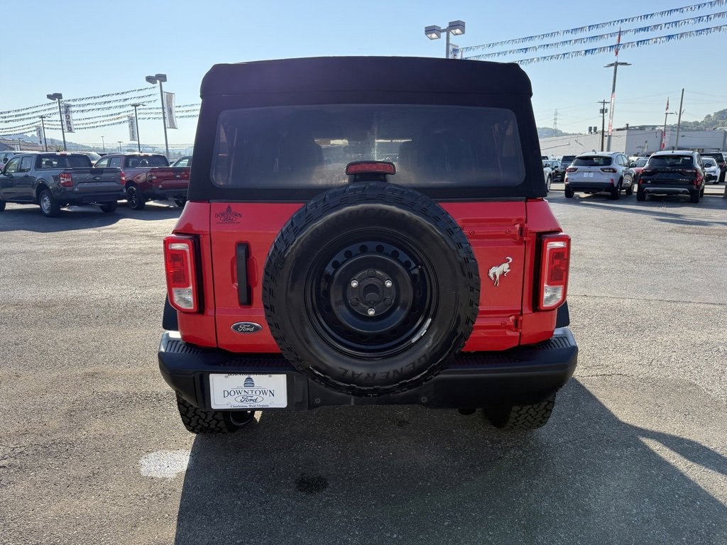 Used 2023 Ford Bronco Black Diamond image 8