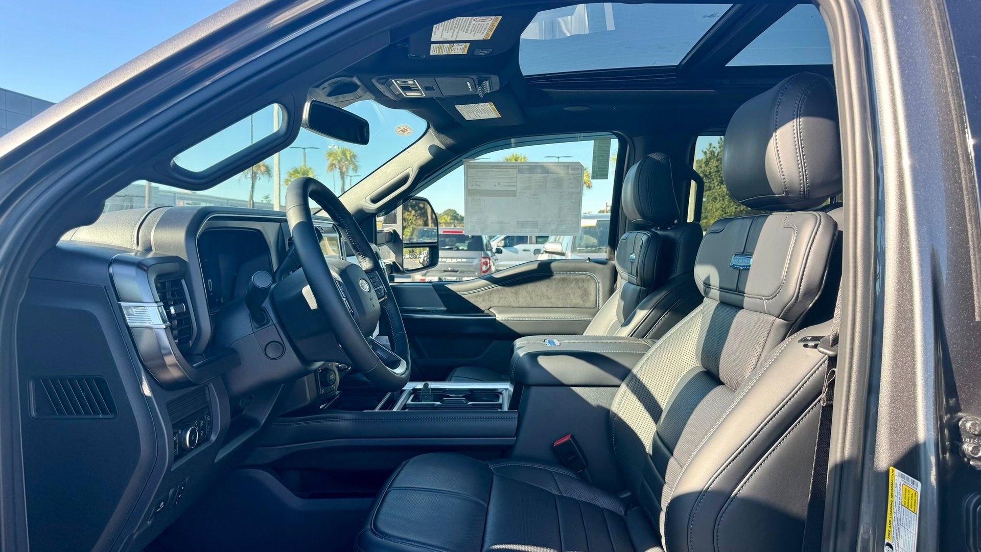 New 2026 Ford F250 Platinum w/ FX4 Off-Road Package image 23