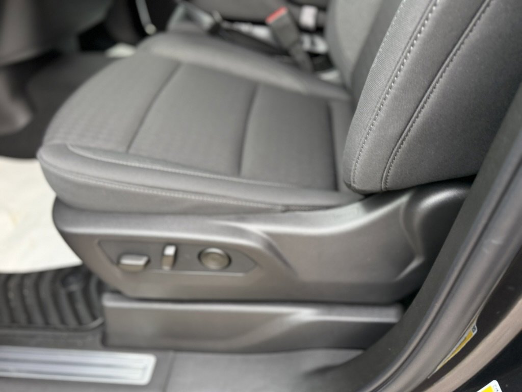 New 2026 GMC Sierra 1500 Elevation image 13