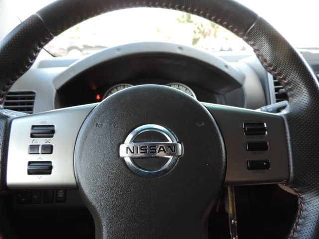 Used 2011 Nissan Xterra PRO-4X w/ Pro-4x Leather Pkg AWD/4WD image 30