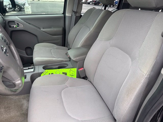 Used 2018 Nissan Frontier SV w/ Value Truck Package RWD image 25