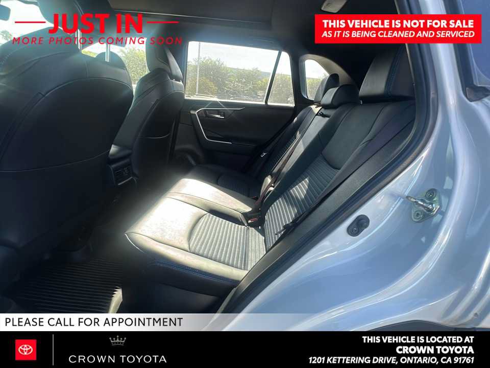 Used 2023 Toyota RAV4 XSE AWD/4WD image 5