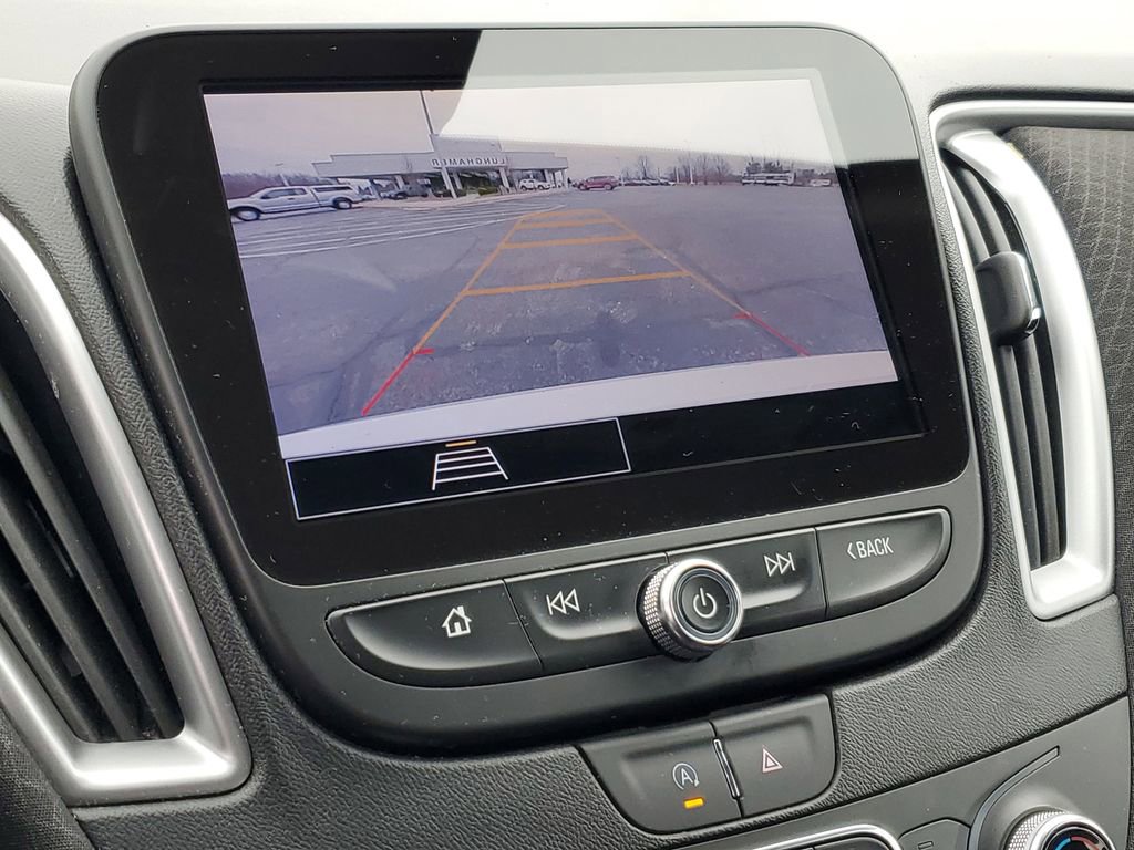 Used 2024 Chevrolet Malibu LT image 20