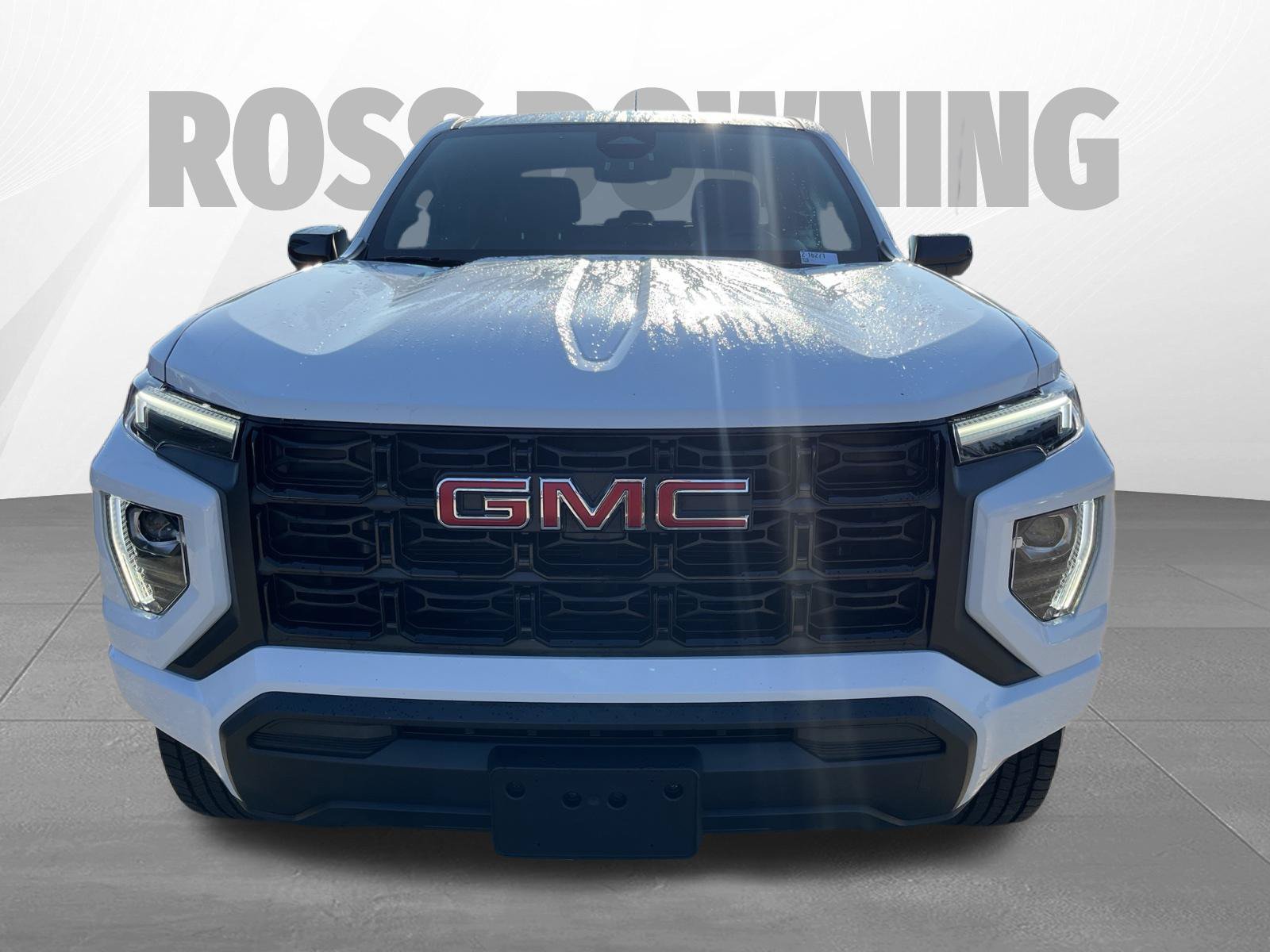 Used 2024 GMC Canyon Elevation AWD/4WD image 2